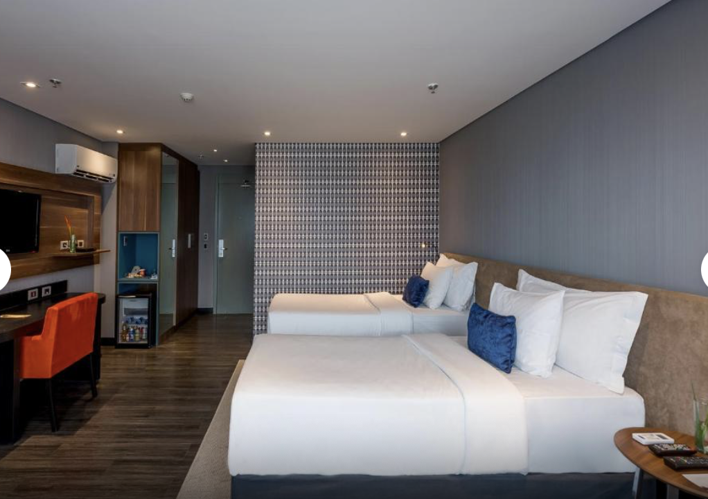 Mercure Eixo Deluxe Duplo Twin 3 diárias 2026 L1